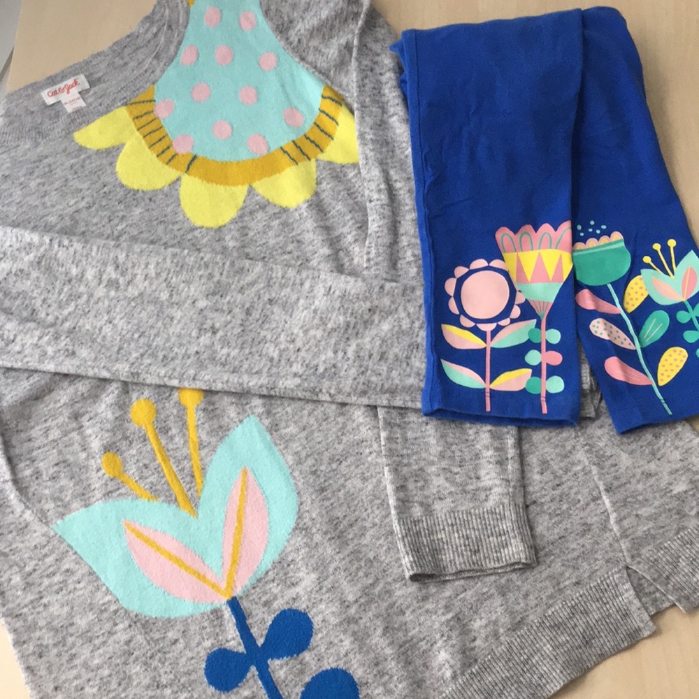 Girls Sweater/legging floral set.